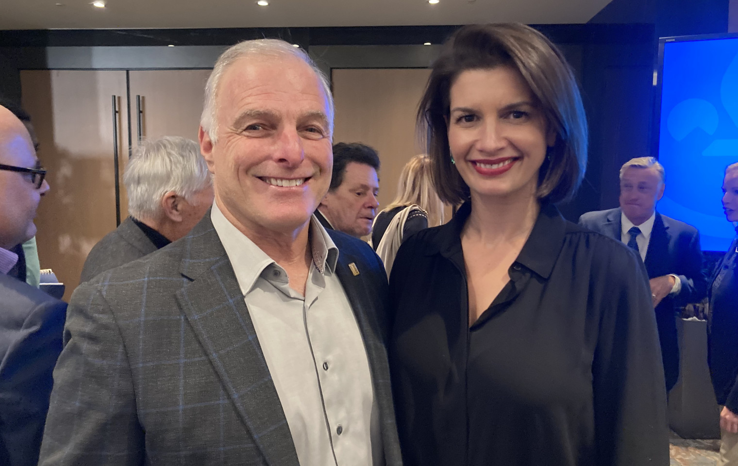 Raymond Rougeau rencontre la Vice-Première Ministre du Québec | Rawdon